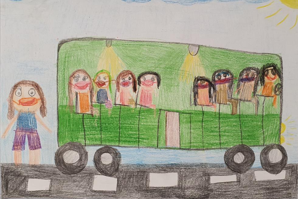 Laureaci konkursu plastycznego „Autobusem miejskim przez Bolesawiec” 