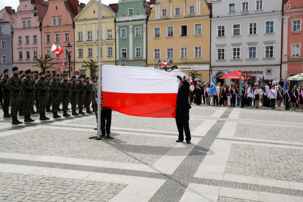 Obchody Święta Flagi Rzeczypospolitej Polskiej w Bolesławcu 